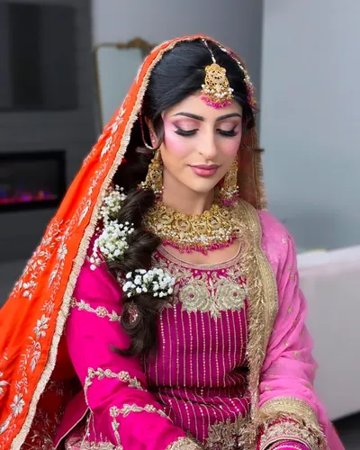 Bridal look in pink and orange